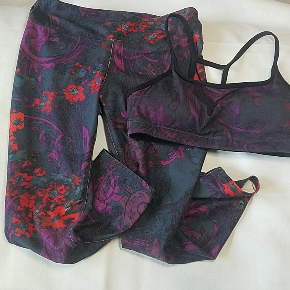 Fabletics capri and sports bra